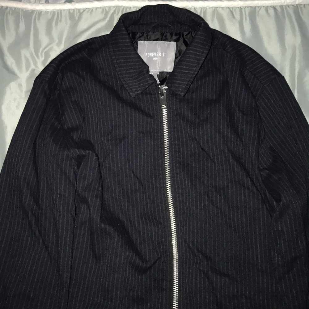 collared zip up coat